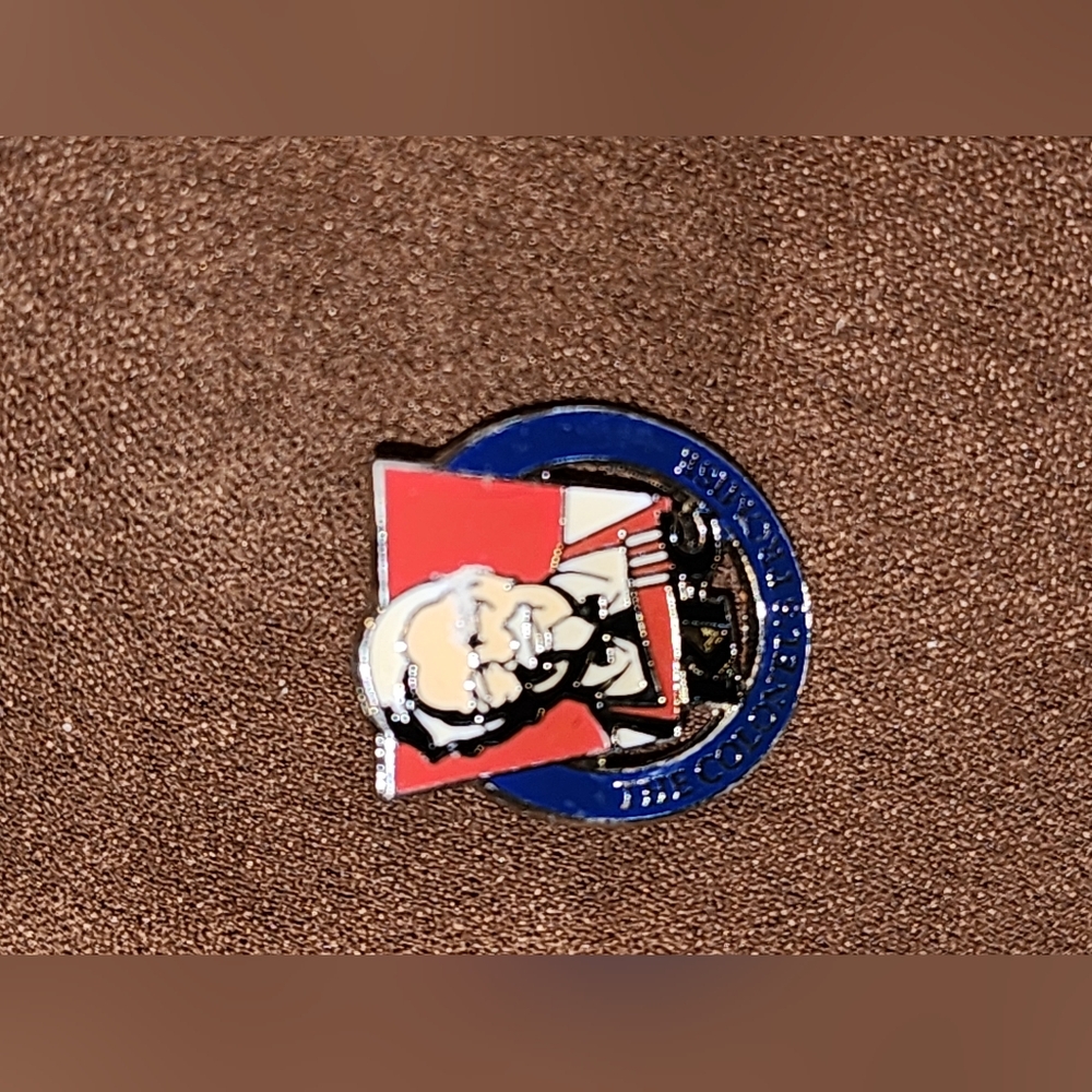 KFC hat/lapel pin